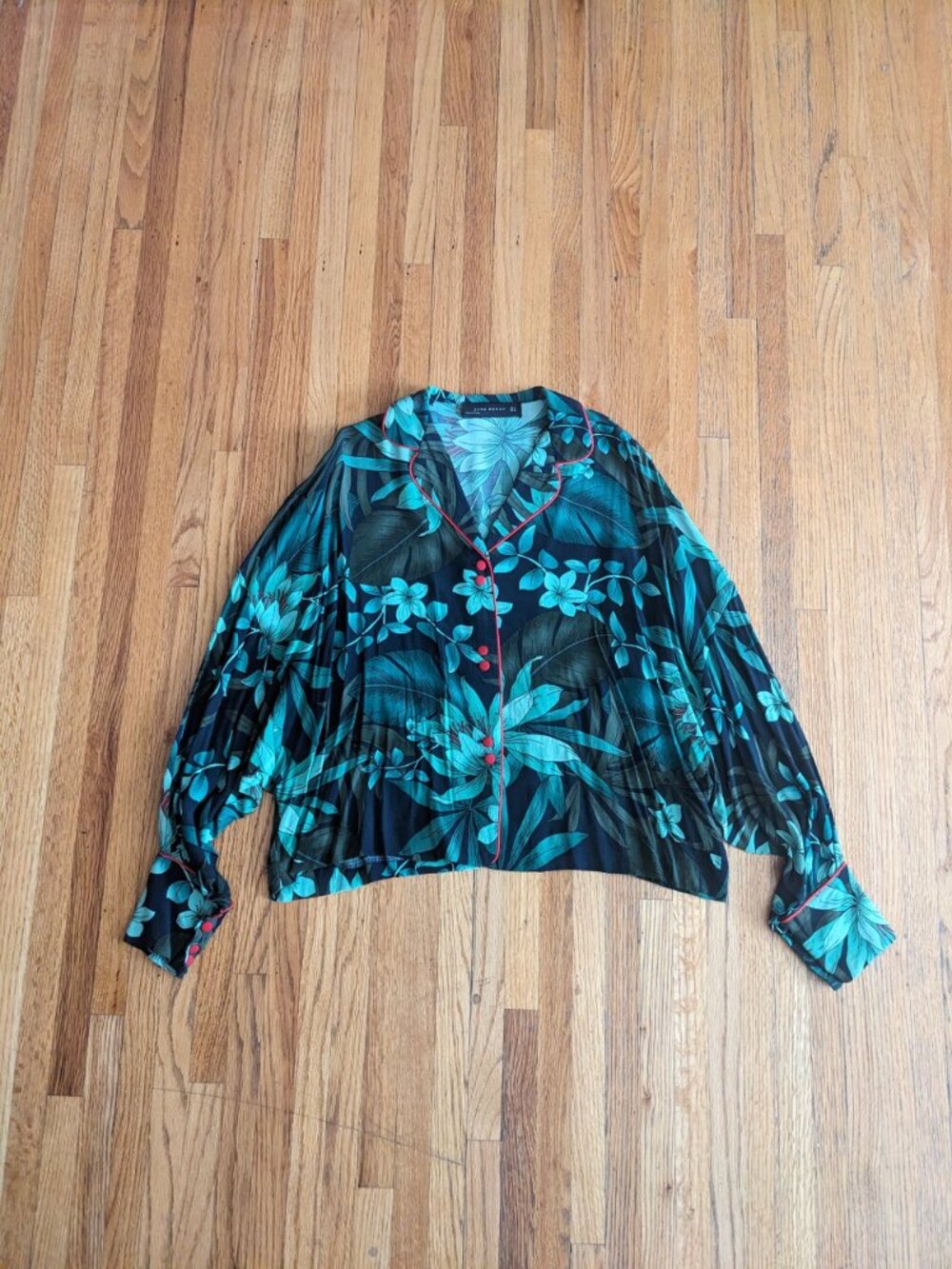 Zara tropical floral pijama style crop shirt